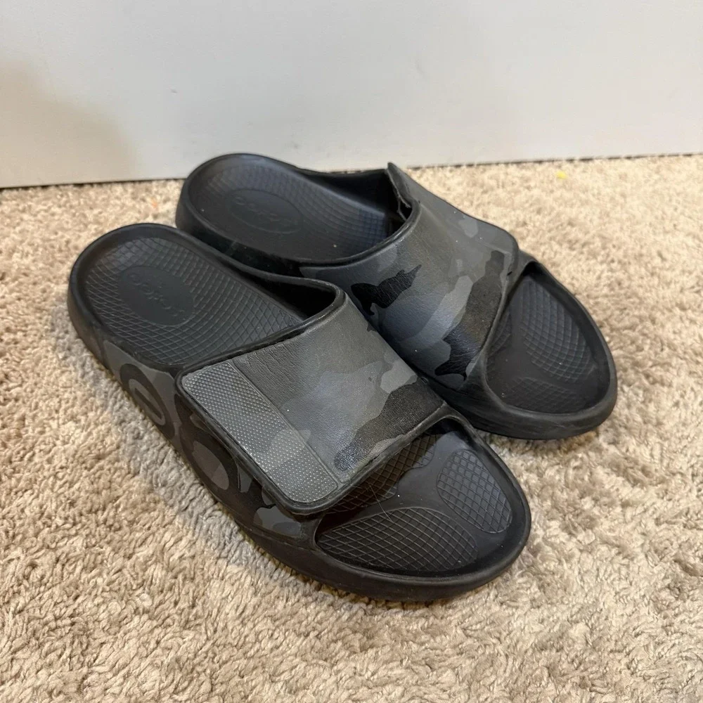 OOFOS OOahh Sport Flex Sandals Shoes Mens Size 11 Womens 13 Black Camo Recovery